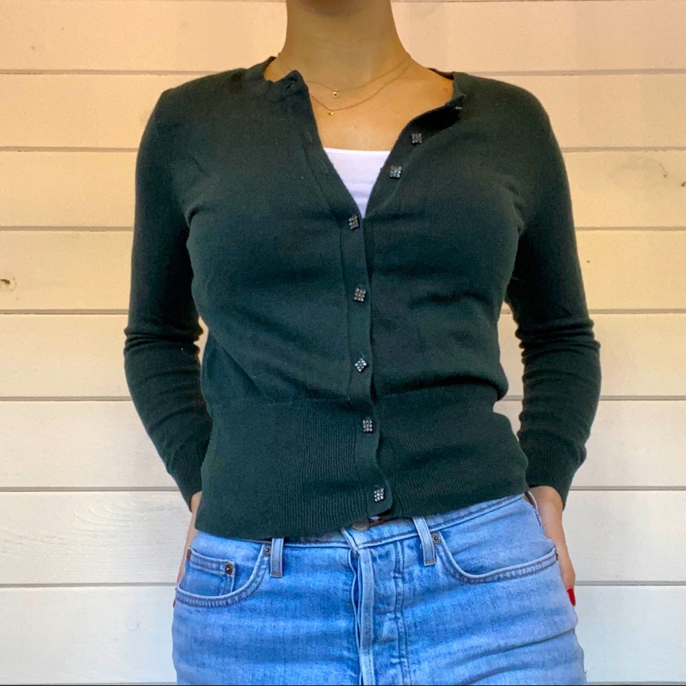 💚beautiful forest green cardigan💚
